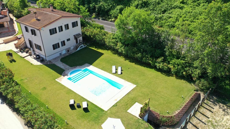 Garden, Swimming pool