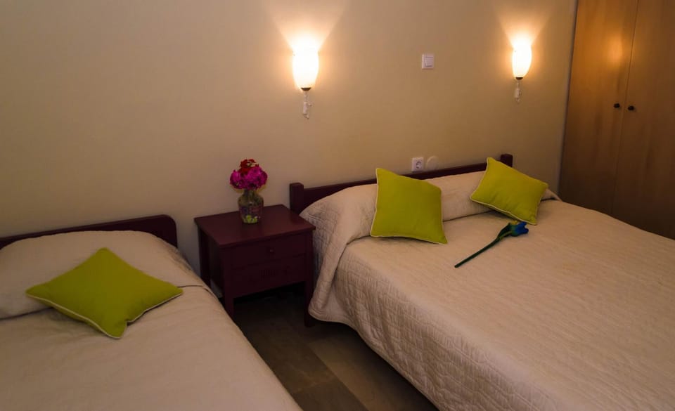 Oasis - Harbor House Hotel in Zakynthos, Greece