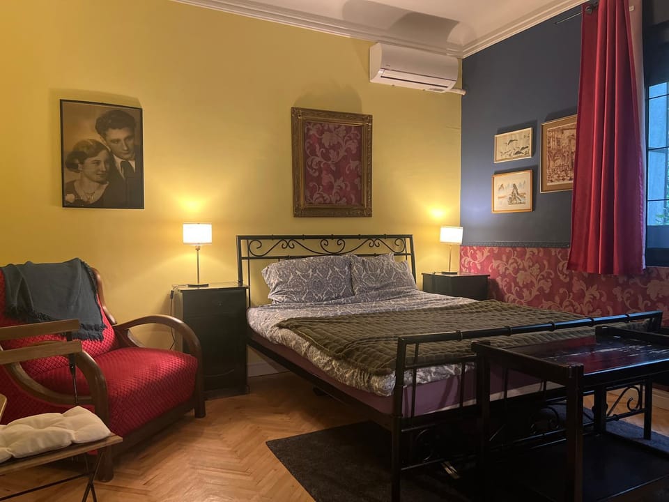 Living room, Bedroom