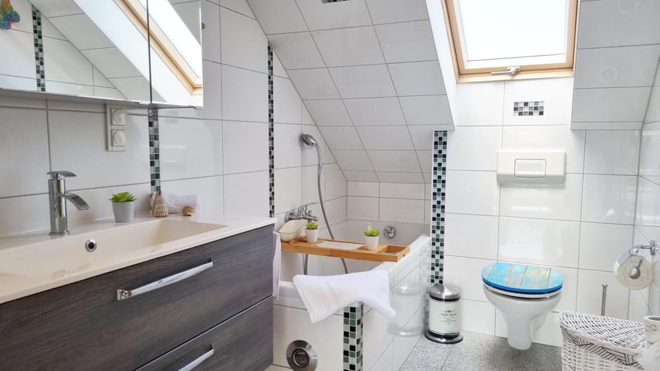 Bathroom, Bath