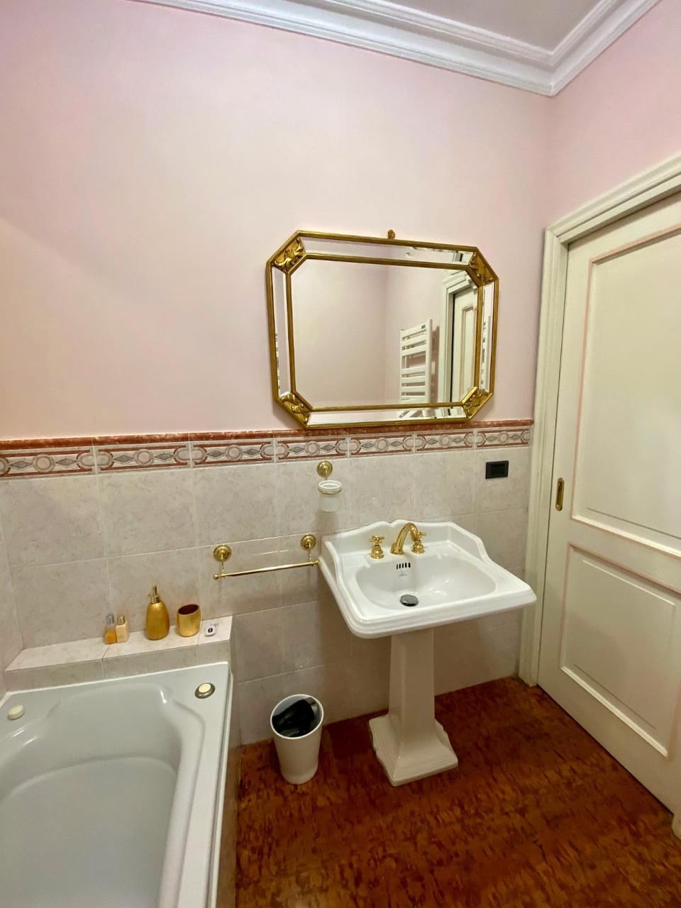 Toilet, Bathroom, Bath, towels