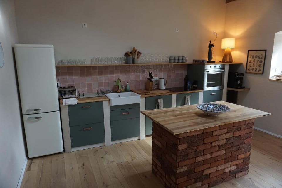 Alte Brennerei Schloss Zehista OG Akelei Apartment in Pirna