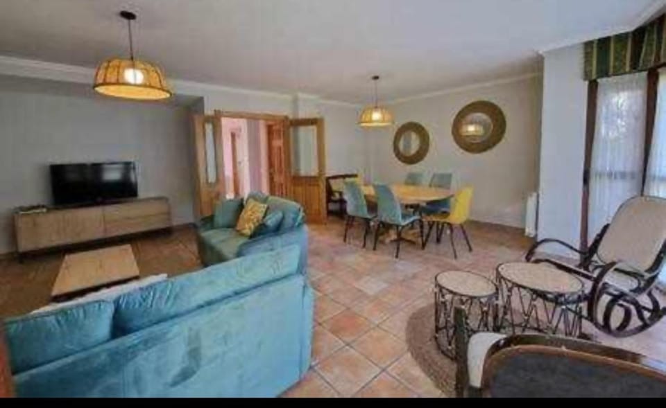 Chalet La Portilla House in Cantabria