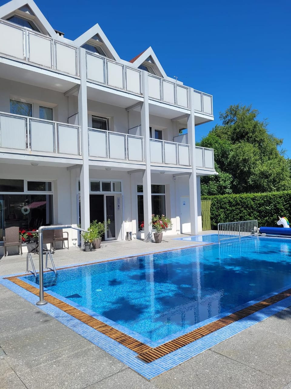 Pool view, Swimming pool