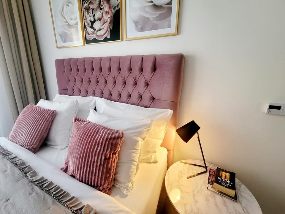 Studio apartment Lora Lux - Bulevar Apartment in Sarajevo