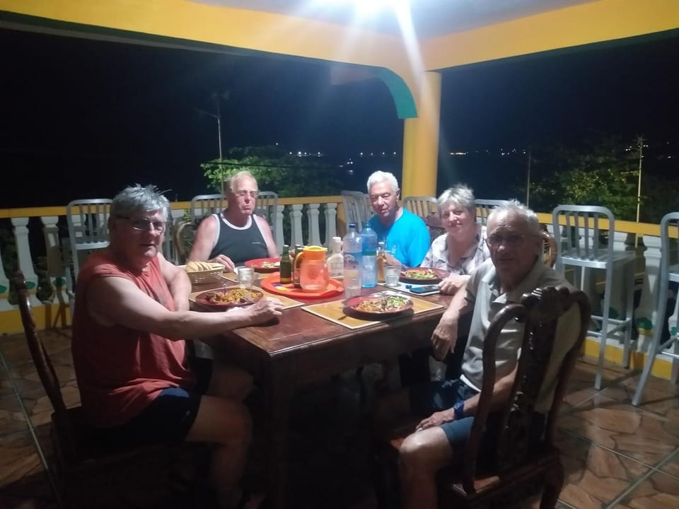 Patio, Night, People, Food and drinks, Dining area, Food, group of guests, Family