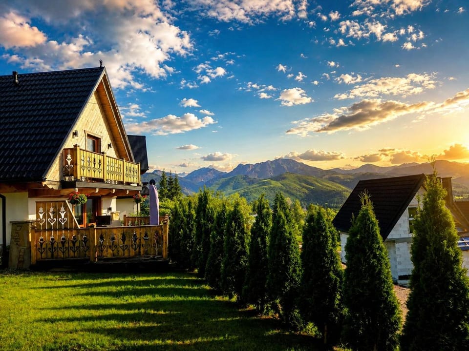 Chatka Pod Kasztanem House in Lesser Poland Voivodeship