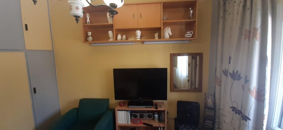 Stylish apartment close to Rafina port Apartment in East Attica Regional Unit, Greece