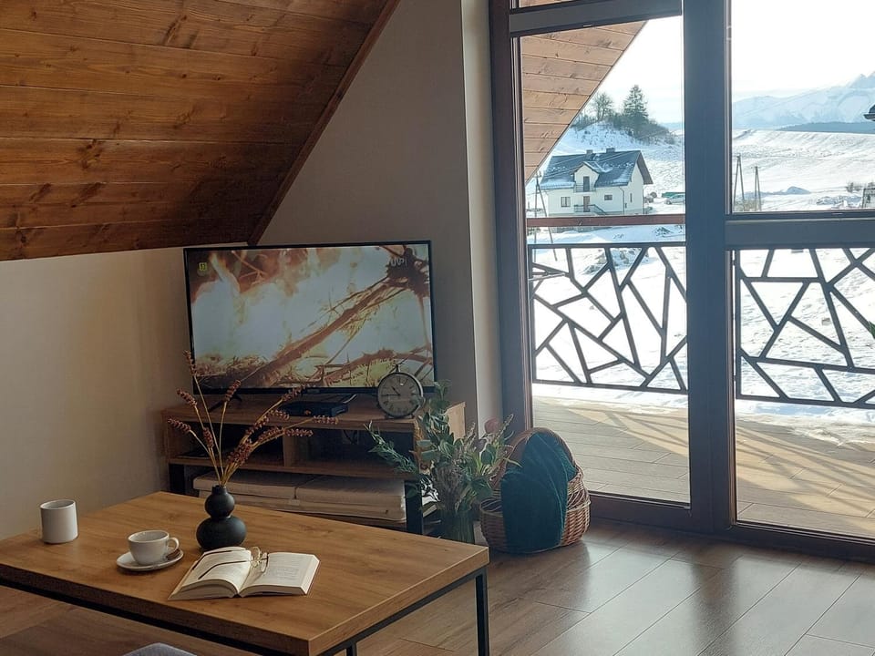 Natural landscape, TV and multimedia