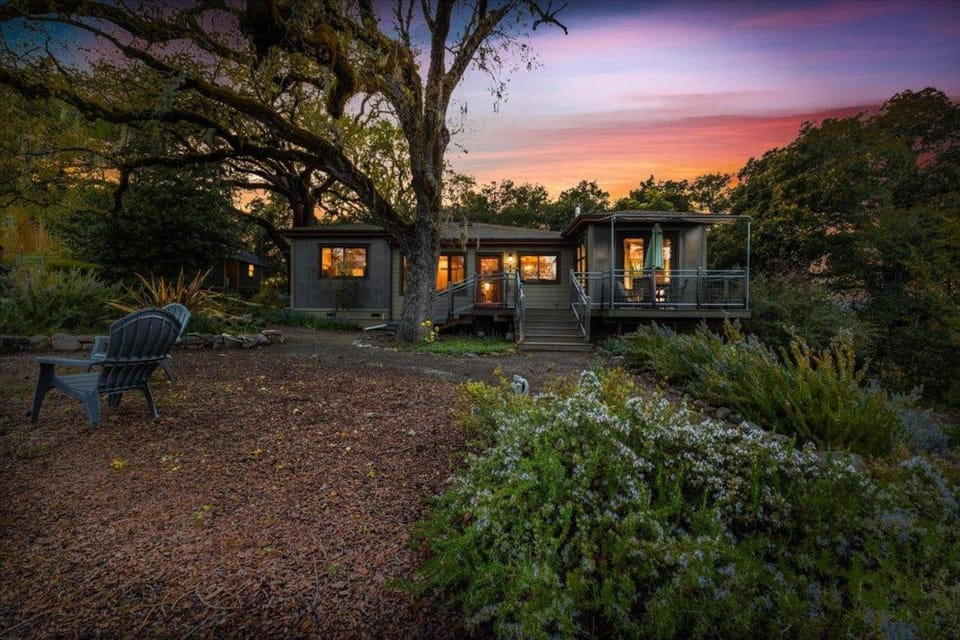 Bennett Valley Eden House in Santa Rosa