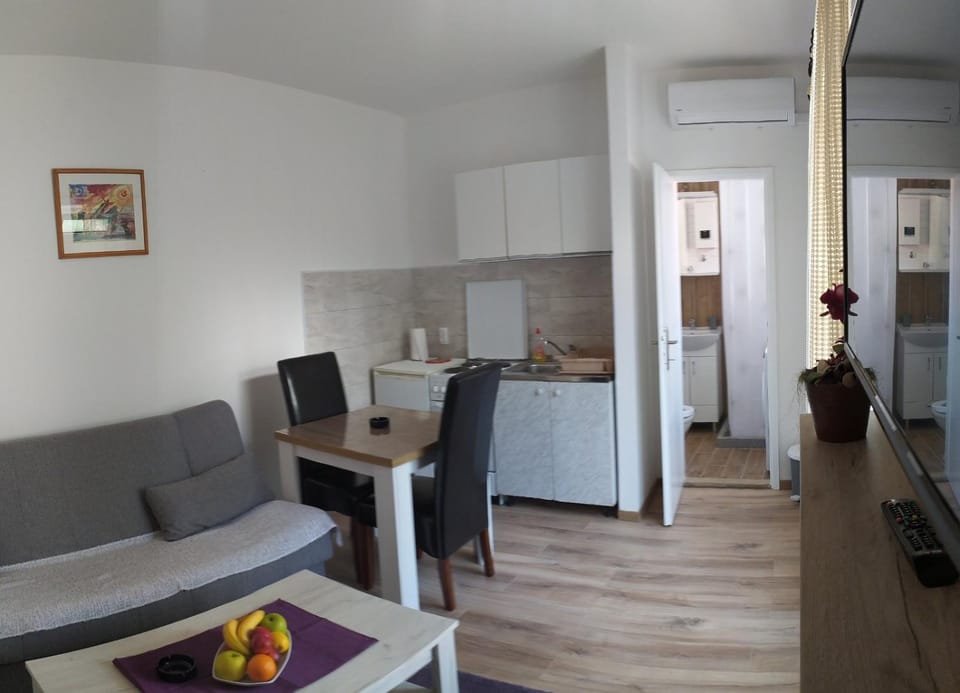 Apartman Dučić Apartment in Dubrovnik-Neretva County