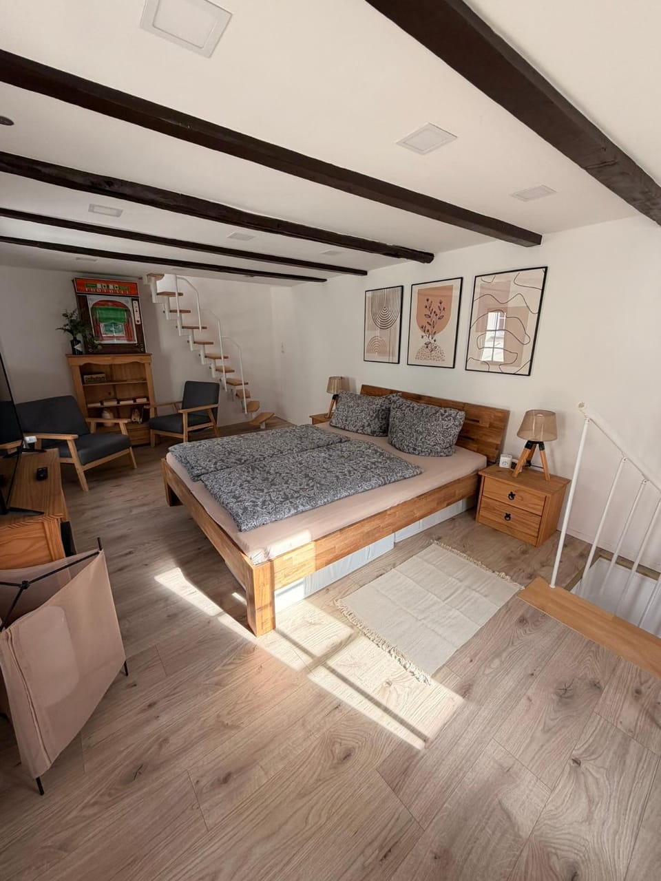 Bed, Bedroom