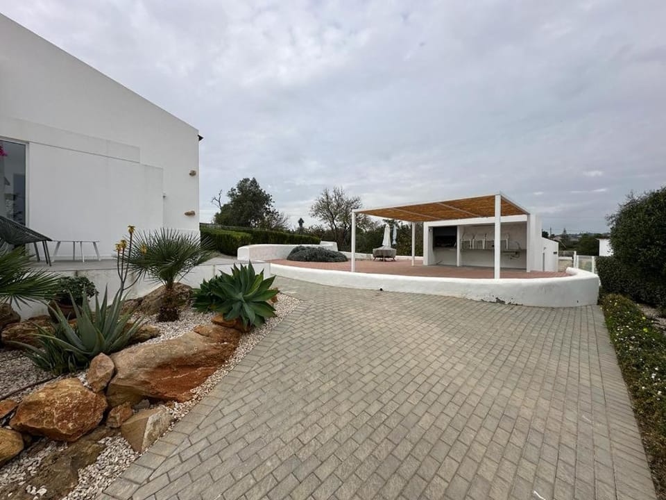 Casa Monte dos Entrudos House in Faro District