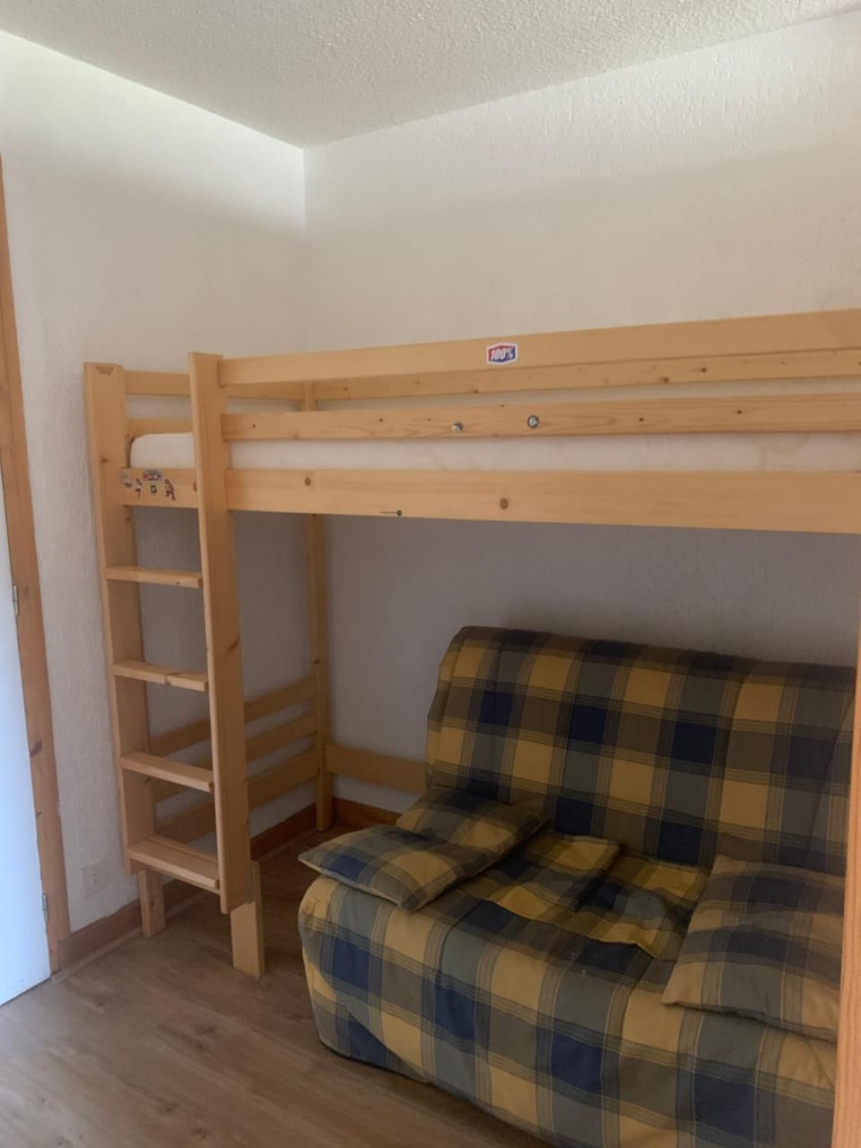 bunk bed