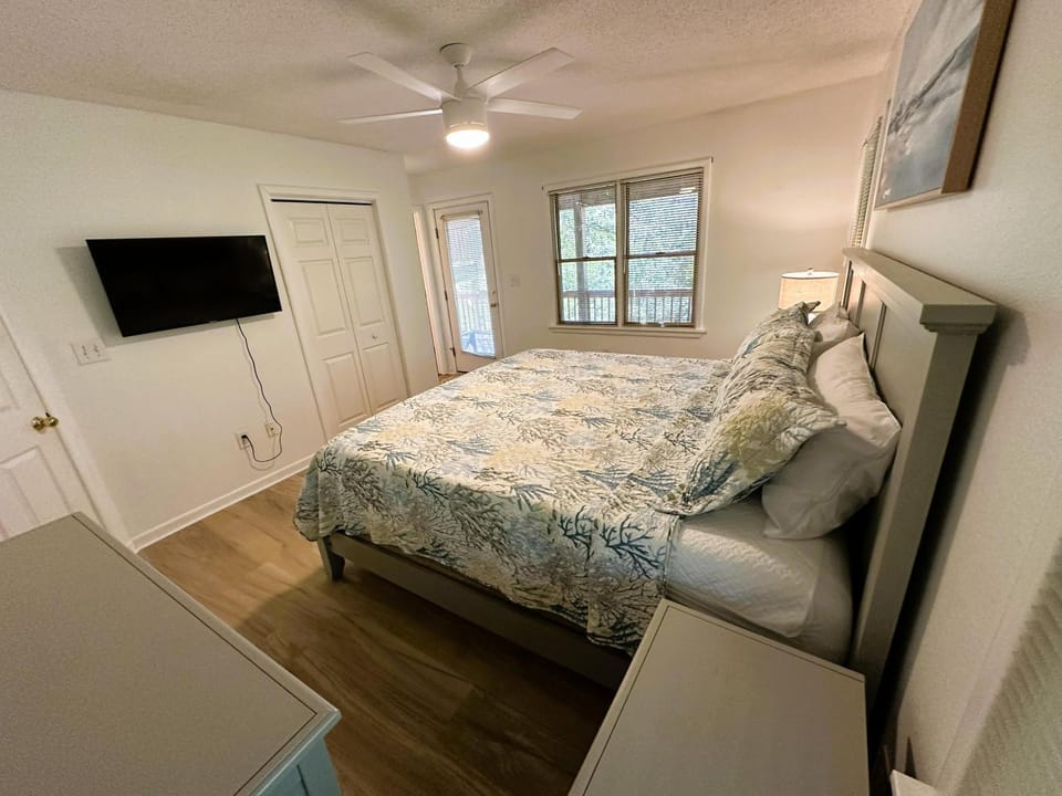 CP760 - Smallfield Shores House in Corolla