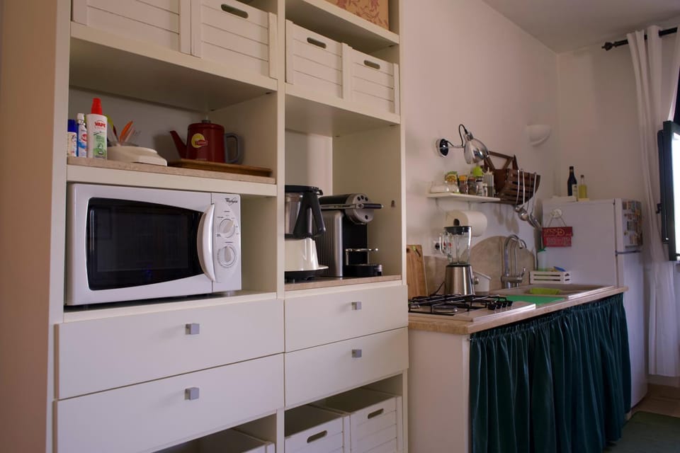 Coffee/tea facilities, Kitchen or kitchenette