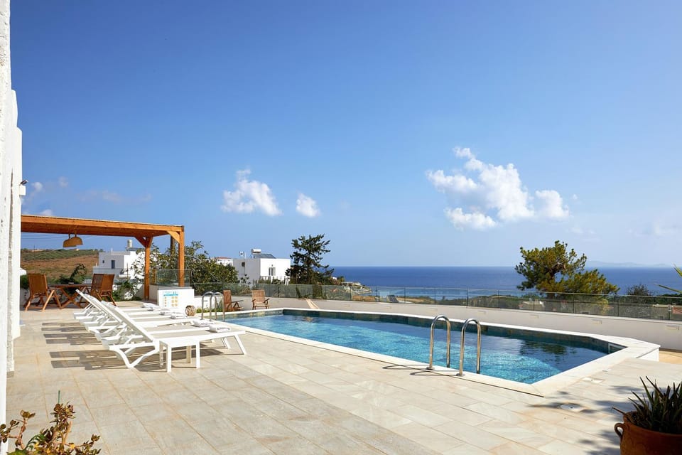 Sea view, Swimming pool