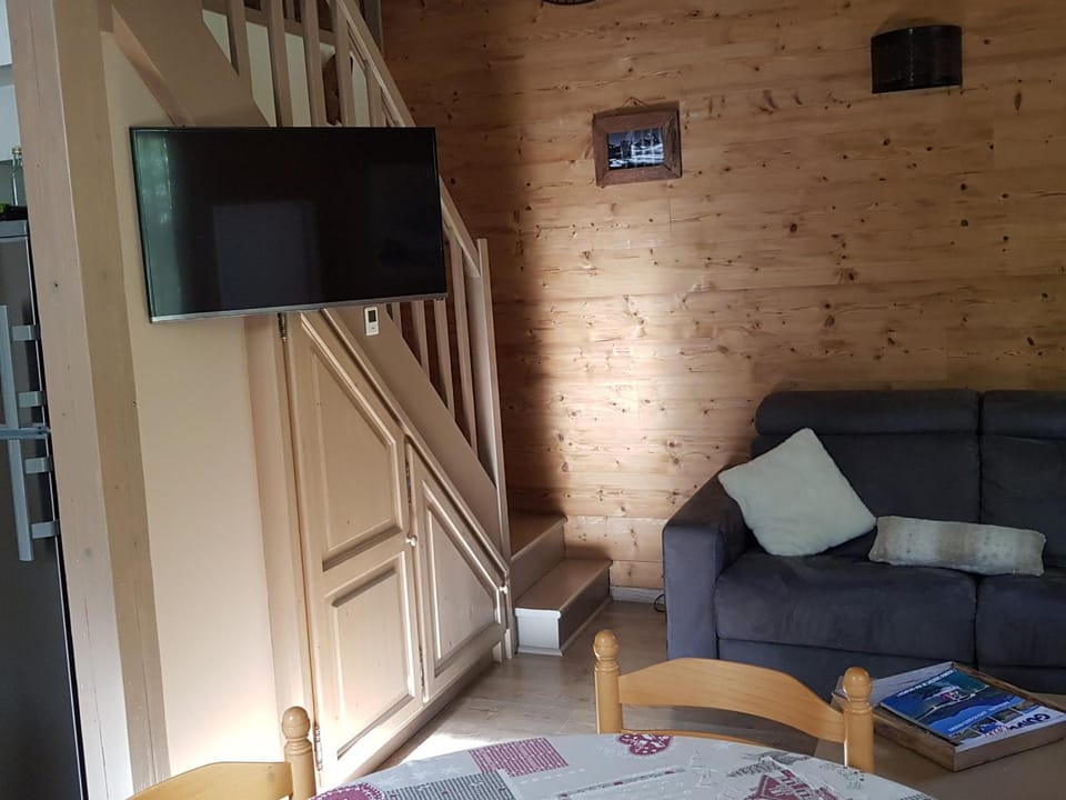 Charmant chalet rénové avec jardin à Barcelonnette - FR-1-165A-145 Chalet in Barcelonnette