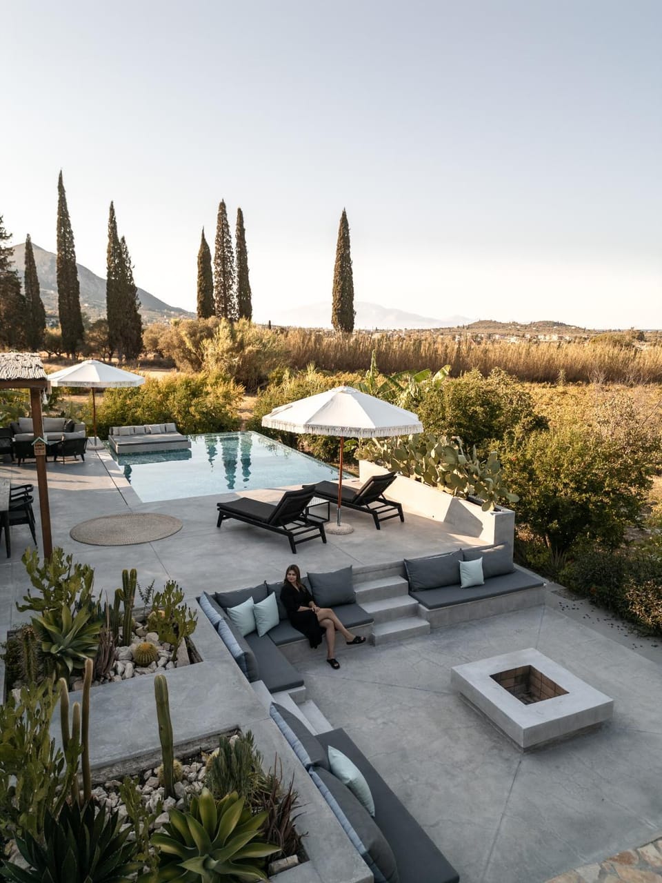 Property building, Swimming pool