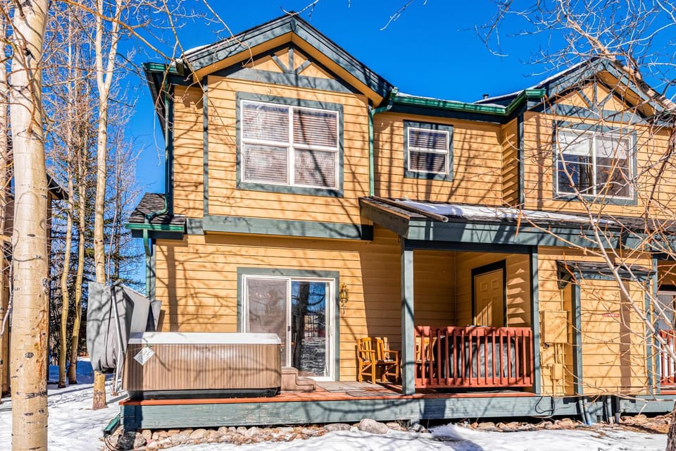 Kingdom Park Perch House in Breckenridge