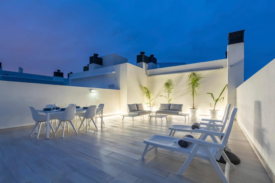 Balcony/Terrace, Dining area