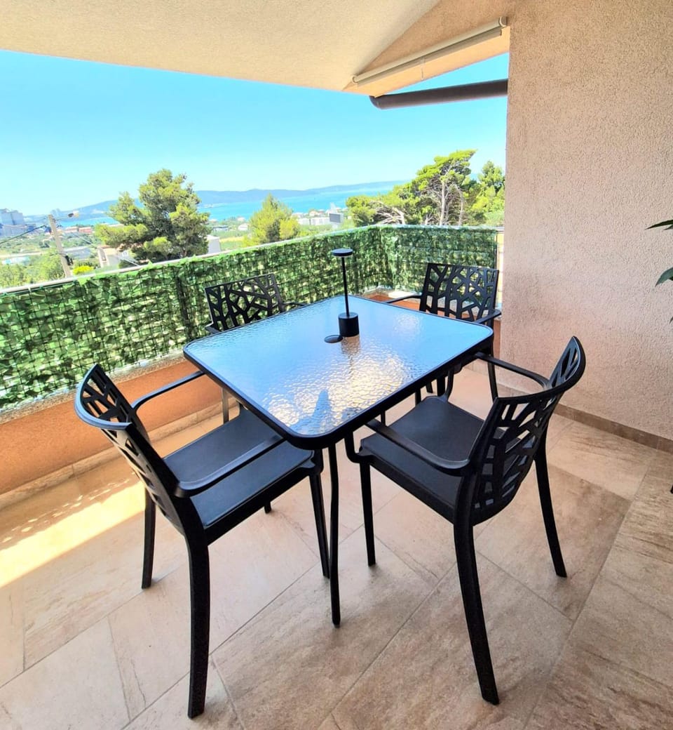 Luxury Garden Penthouse *MK* Apartment in Šibenik-Knin County, Croatia