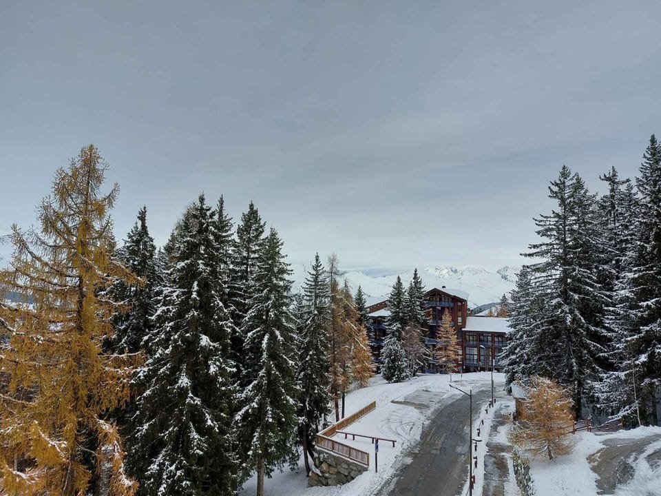 Résidence Aiguille Grive Bat Ii - Très bel appartement de 2 pièces, rénové pour 5 personnes, proche des pistes dans le village de Charmettoger à Arc 1800 MAE-1743 Apartment in Landry