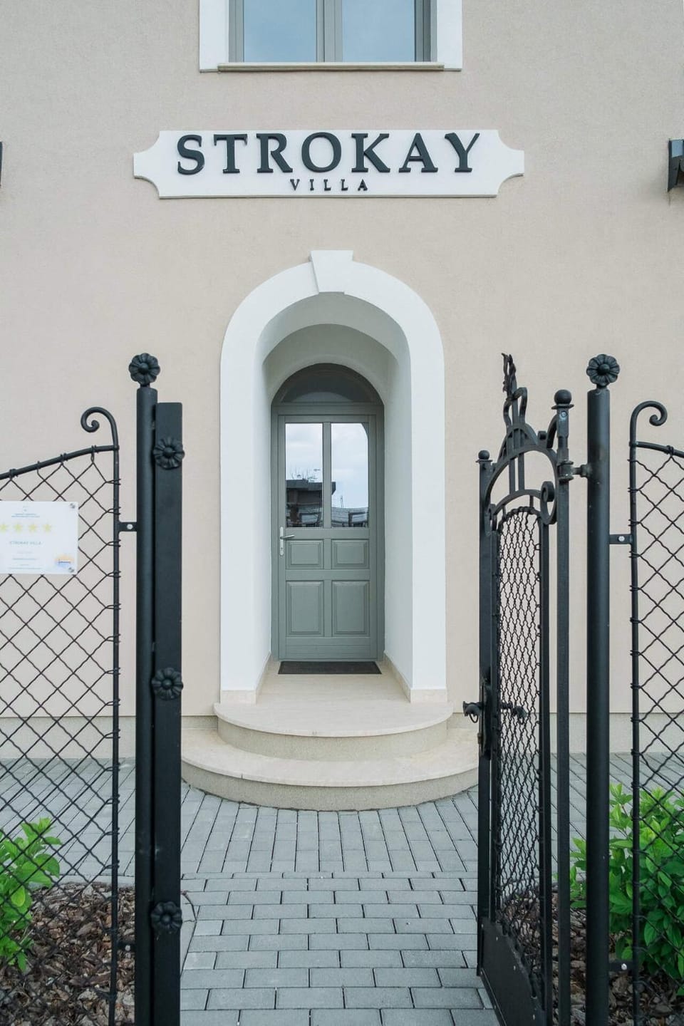 Facade/entrance, Day, Property logo or sign, Text overlay
