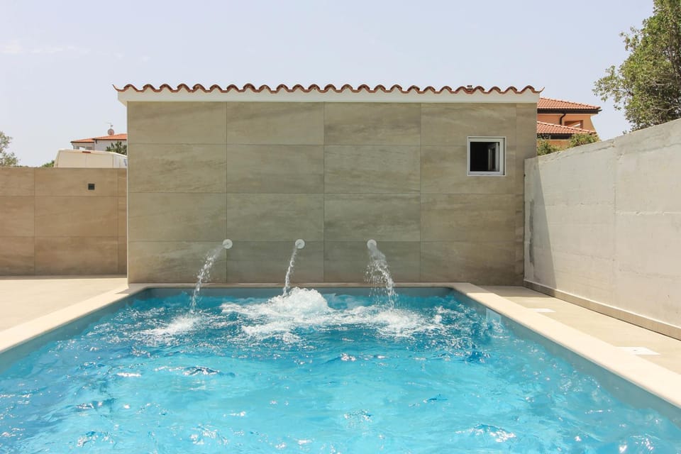 Day, Pool view, Swimming pool