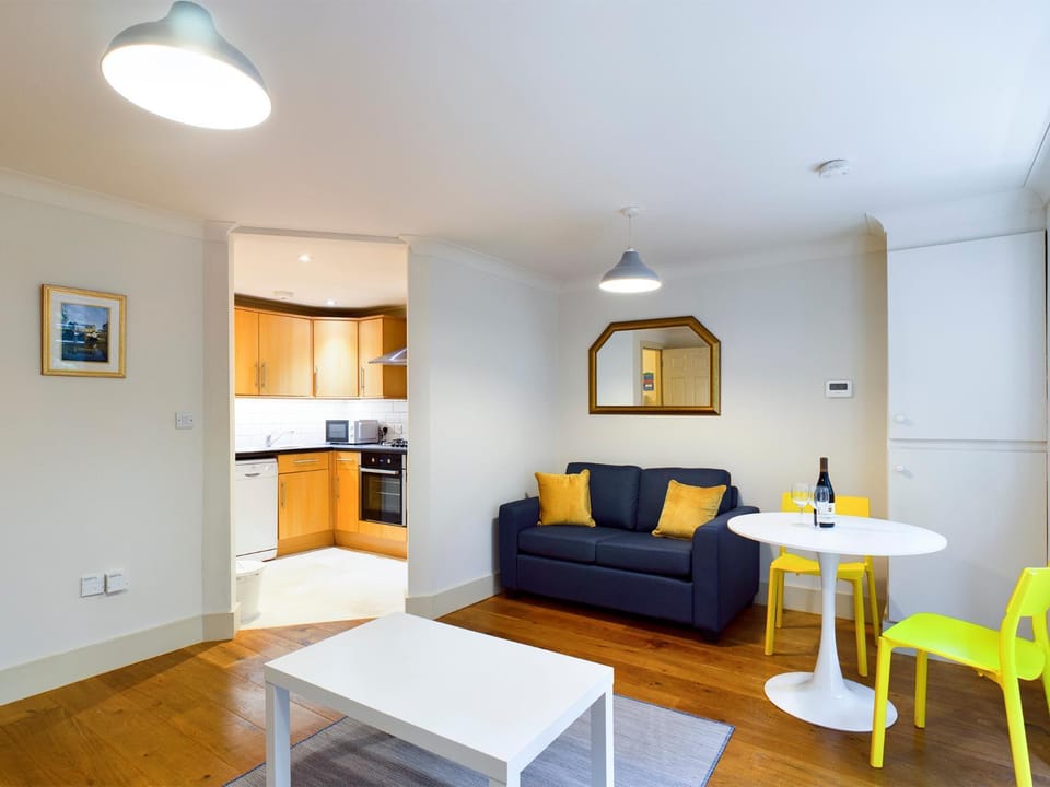 Living room, Dining area, kitchen