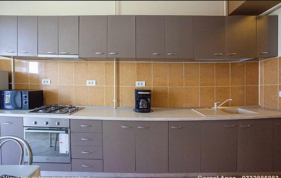 Închiriez Apartament Modern în Mamaia Nord, Zona-Summerland - Lângă Cluburile Fratelli și Nuba Beach Apartment in Constanta