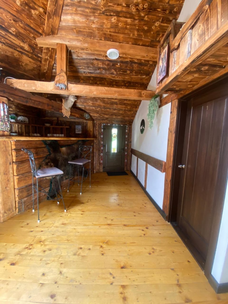 Cabana Vanatorului 8 Bed and Breakfast in Brașov County