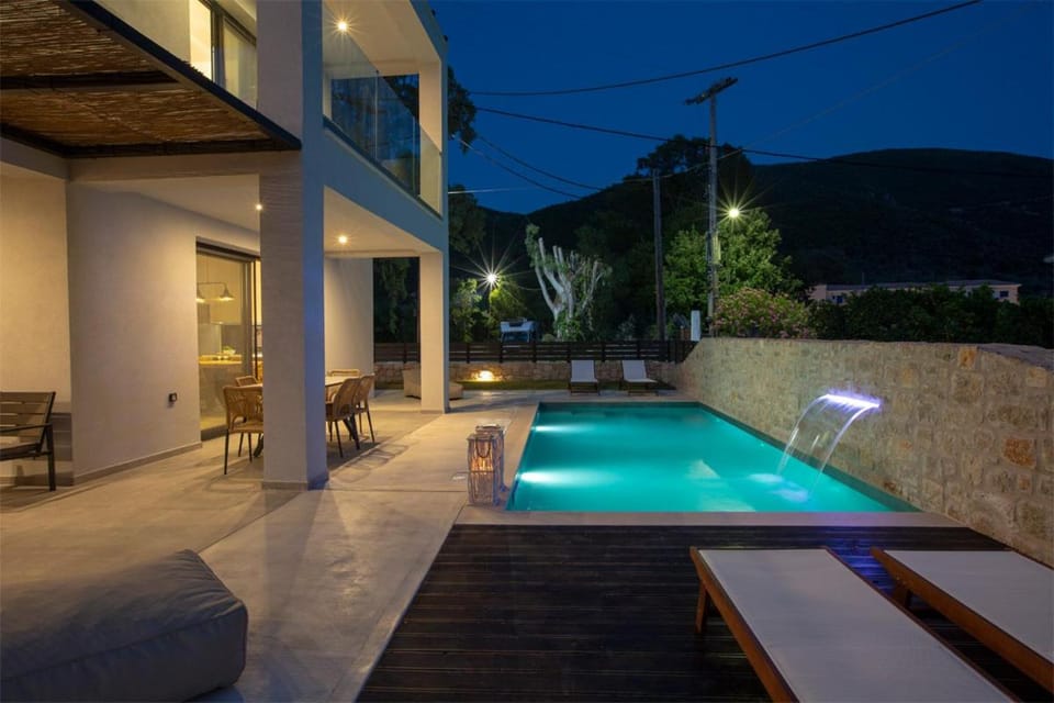 SEASCAPE VILLAS VASSILIKI - Beachfront villas Villa in Vasiliki
