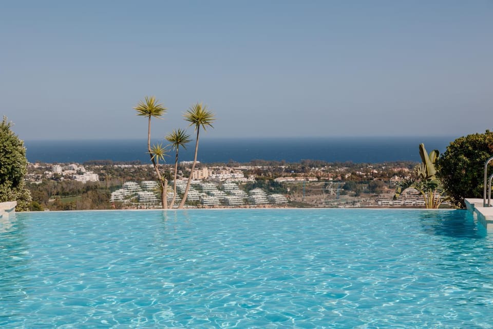 Day, Pool view, Sea view, Swimming pool, sunbed