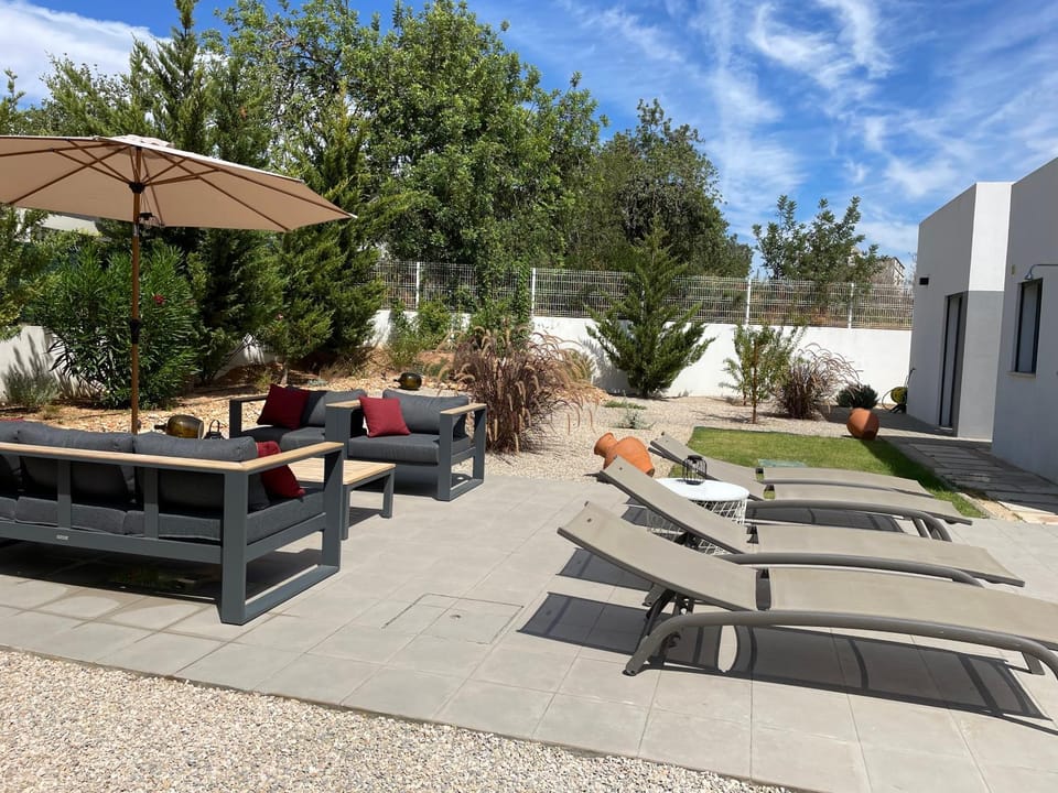 Garden, Swimming pool