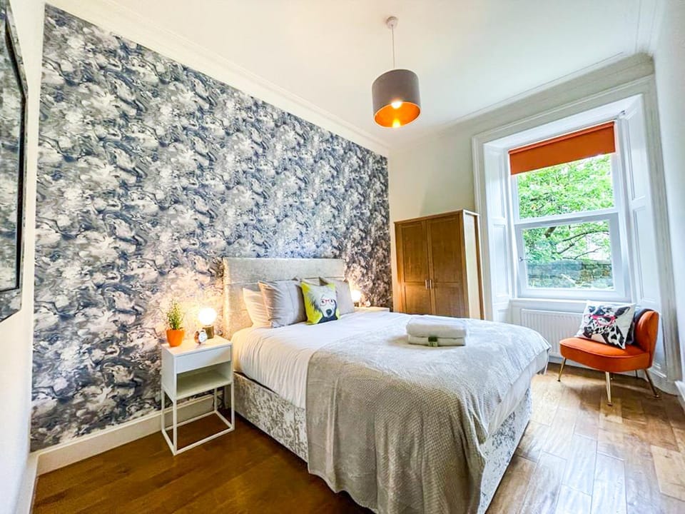 Bed, Bedroom, wardrobe