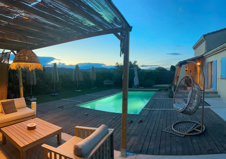Maison dans la Drôme Piscine privée House in Provence-Alpes-Côte d'Azur