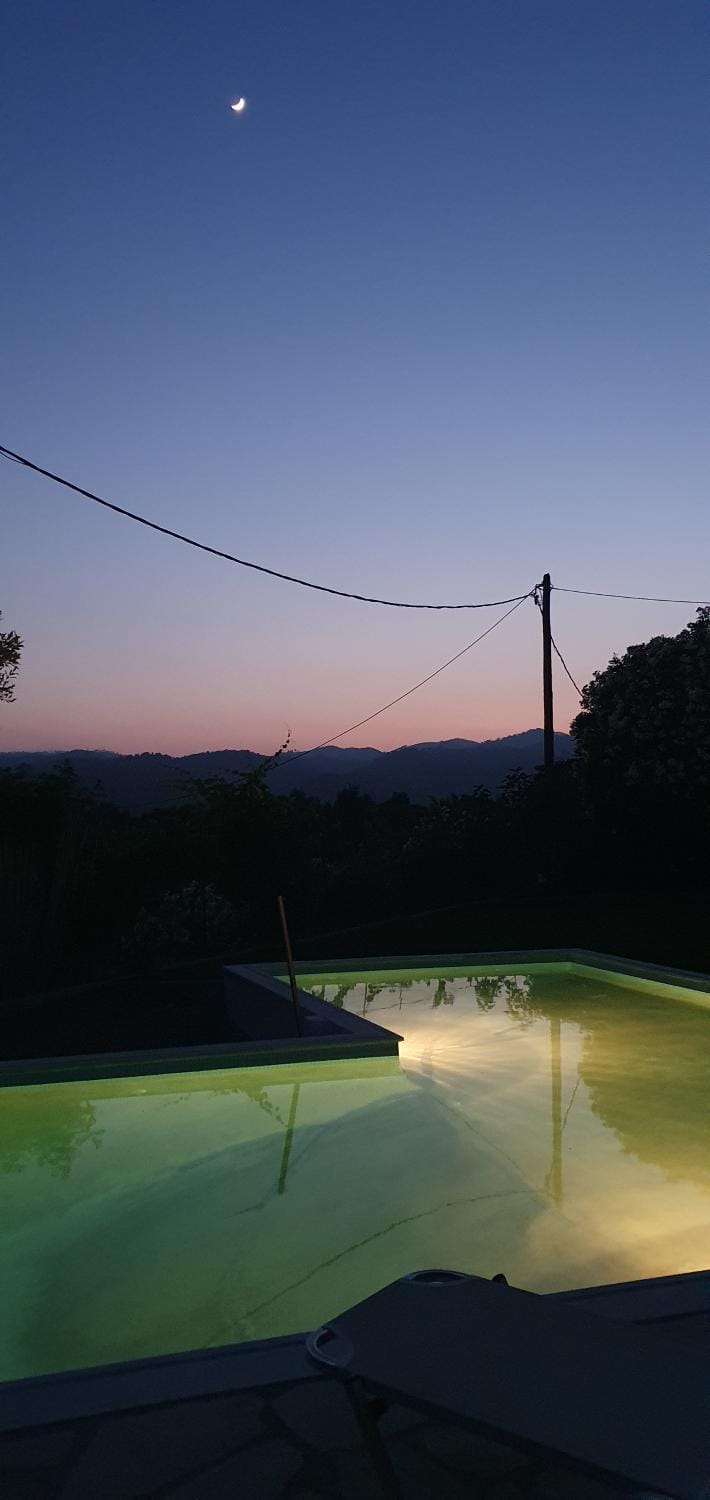Mountain view, Swimming pool, Sunset