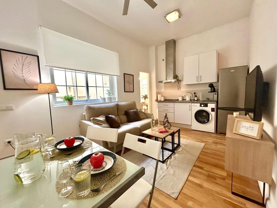 Kitchen or kitchenette, Living room, Dining area