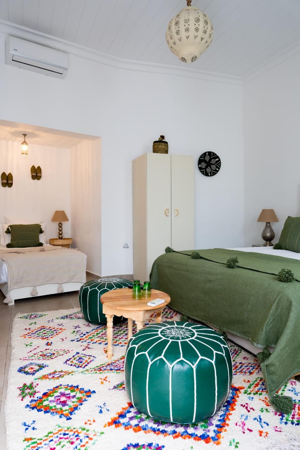 Photo of the whole room