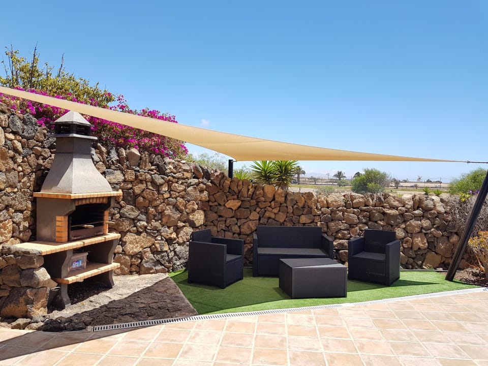 Natural landscape, Garden, Seating area