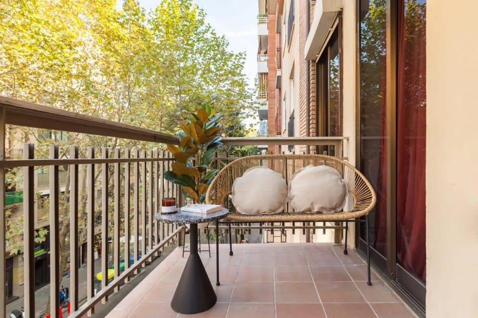 The Collection Barcelona - Comfortable 3BD in Sagrada Familia with terrace Apartment in Barcelona