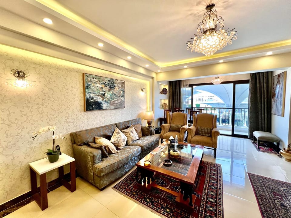 Elegant duplex with pool frontAUC Apartment in New Cairo City