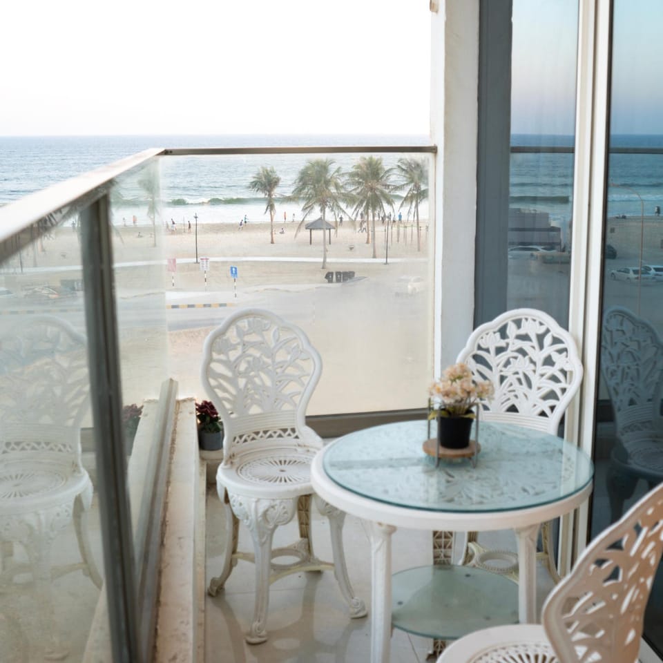 Natural landscape, View (from property/room), Balcony/Terrace, Beach