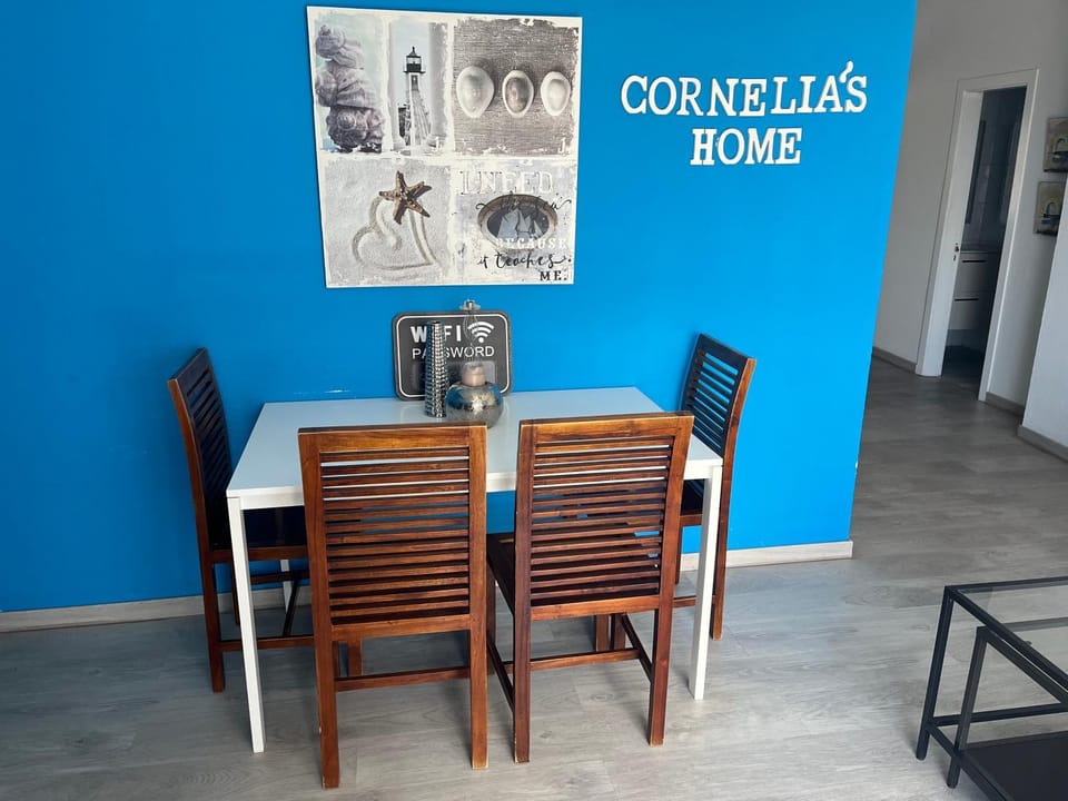 CORNELIA´S HOME 4 Primera linea de playa Apartment in Los Cristianos