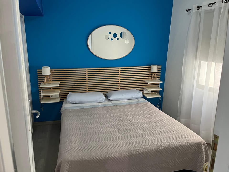 CORNELIA´S HOME 4 Primera linea de playa Apartment in Los Cristianos
