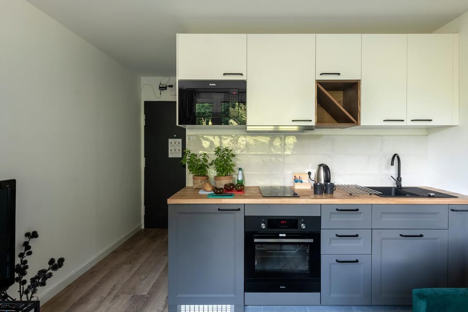 Coffee/tea facilities, Kitchen or kitchenette