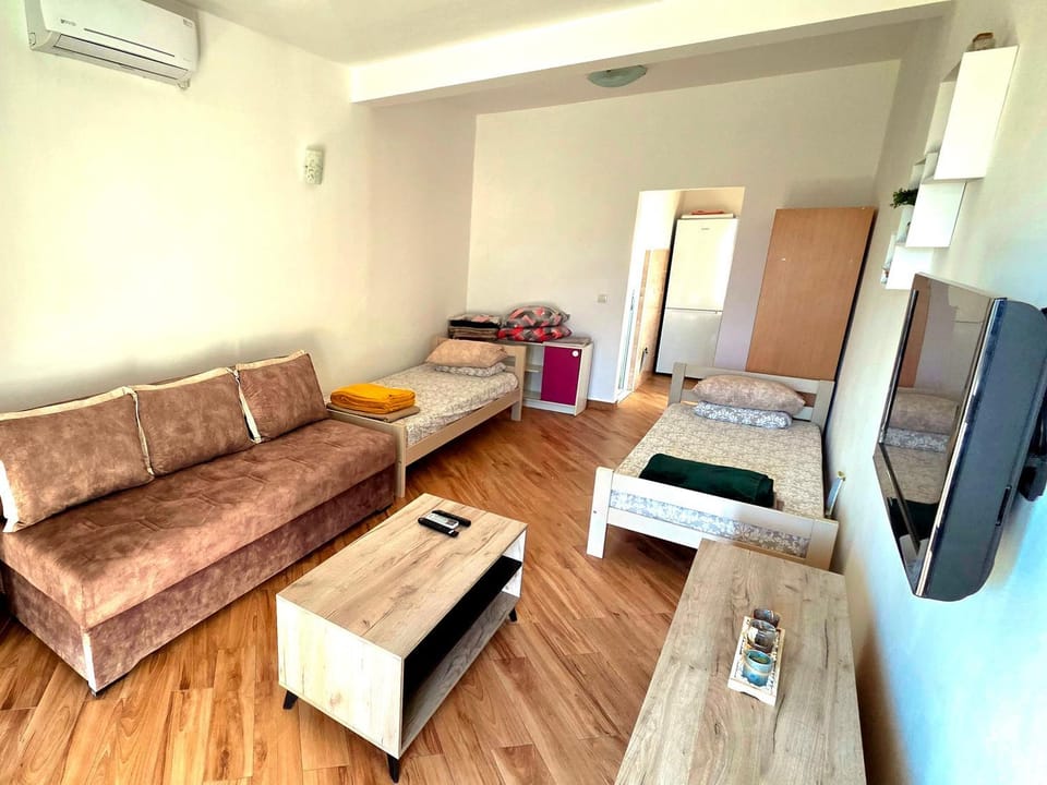 Studio Apartman Susanj Bar Apartment in Montenegro