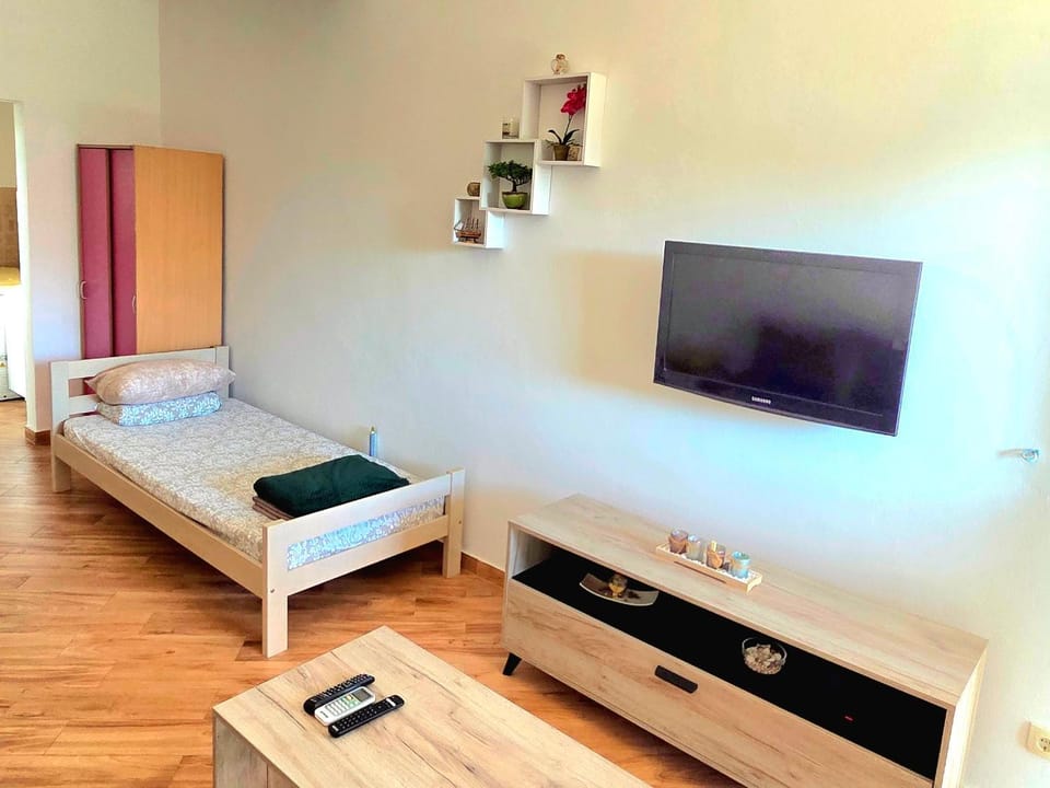 Studio Apartman Susanj Bar Apartment in Montenegro