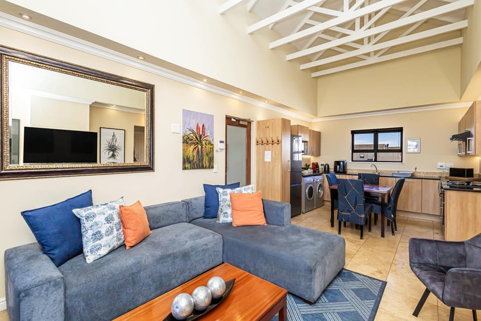 TV and multimedia, Seating area, toaster, washing machine, dryer, kitchen